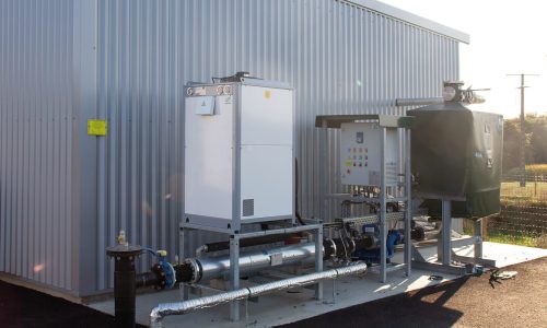 Biogasreinigungsanlage mit moderner Technik zur Entfernung von Schwefelwasserstoff und Feuchtigkeit für eine effiziente Energiegewinnung.